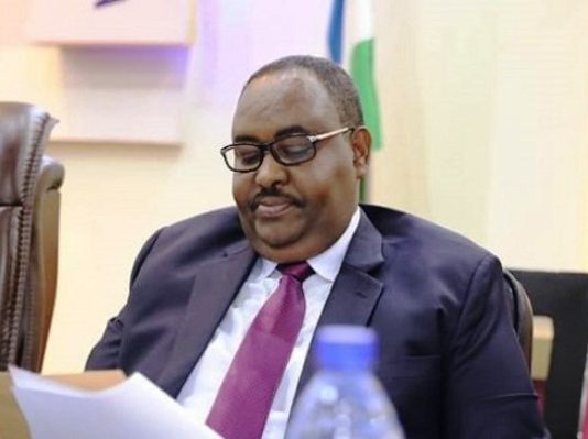 Madaxweyne Dani oo Garowe ka furay shir looga hadlayo arrimo xasaasi ah